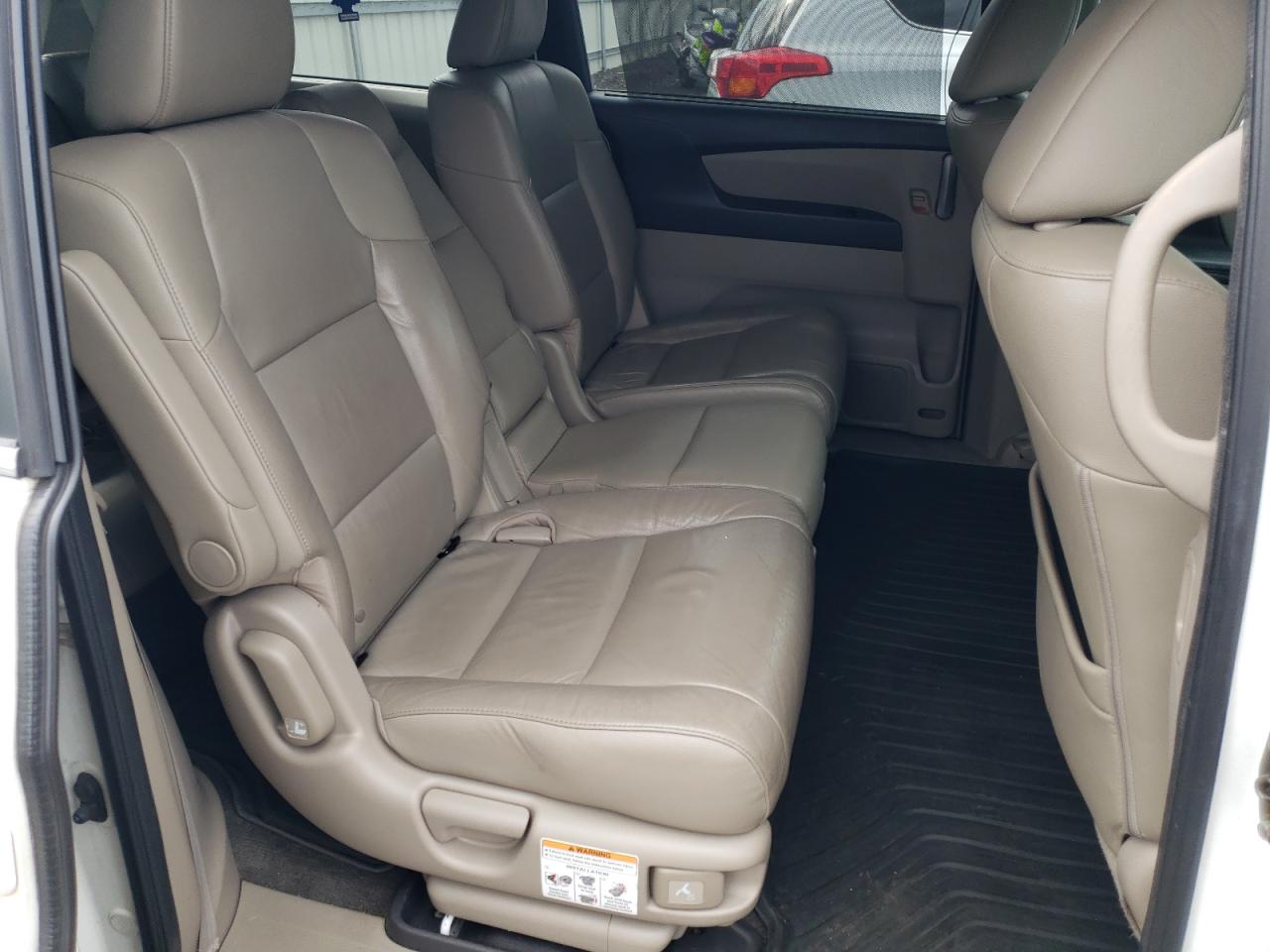 Photo 6 from auction – 2012 HONDA ODYSSEY EX with VIN 5FNRL5H69CB047196