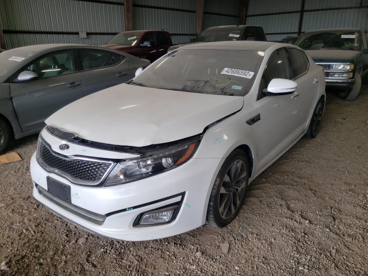 Photo 2 from auction – 2015 KIA OPTIMA SX with VIN 5XXGR4A60FG469031