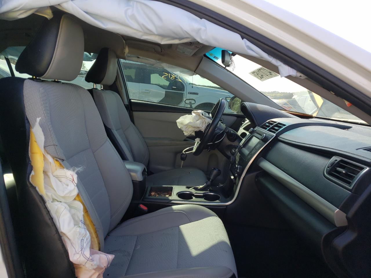 Photo 5 from auction – 2016 TOYOTA CAMRY LE with VIN 4T1BF1FK0GU168788