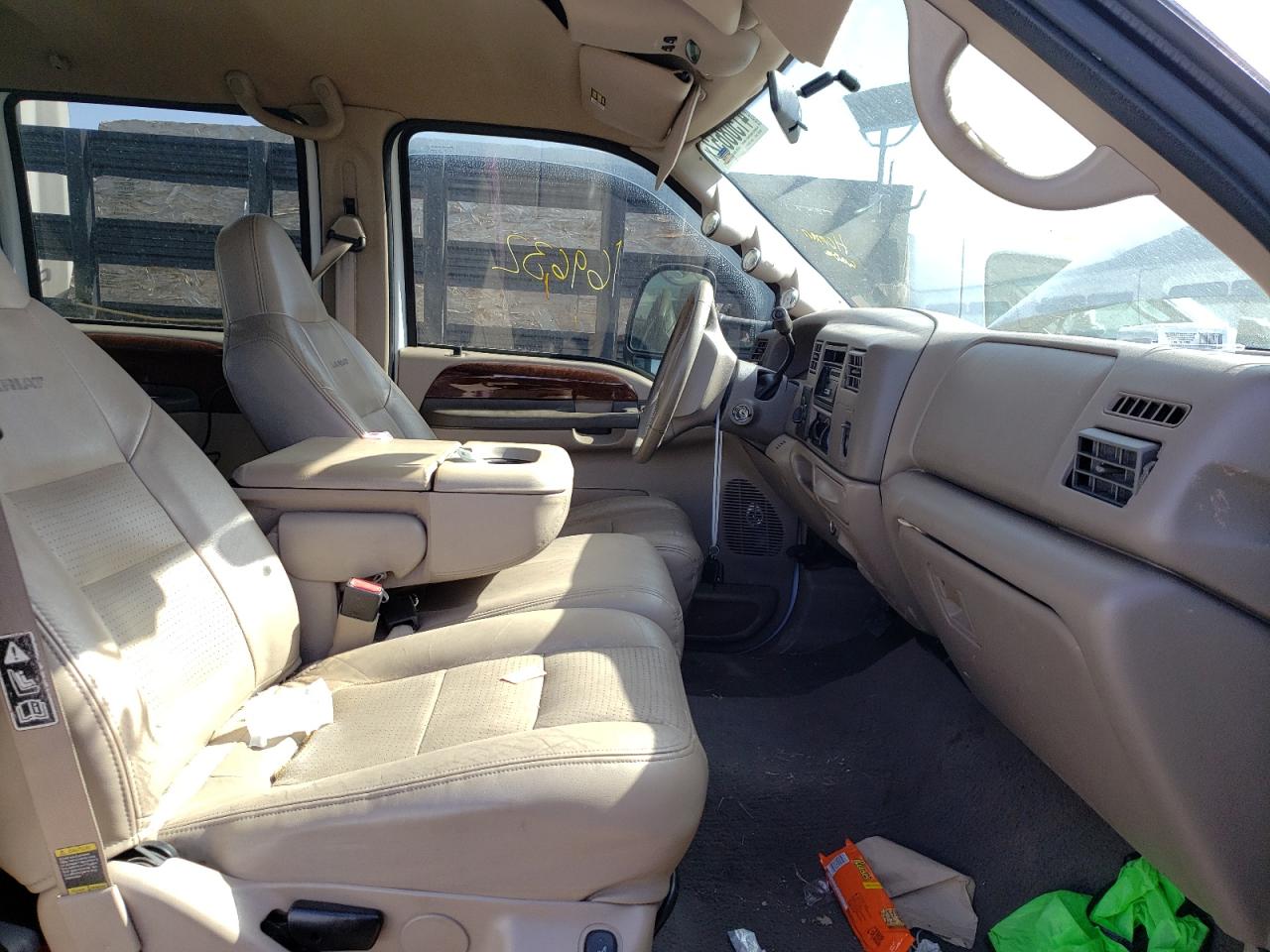 Photo 5 from auction – 2001 FORD F250 SUPER with VIN 1FTNW21F41EB26580
