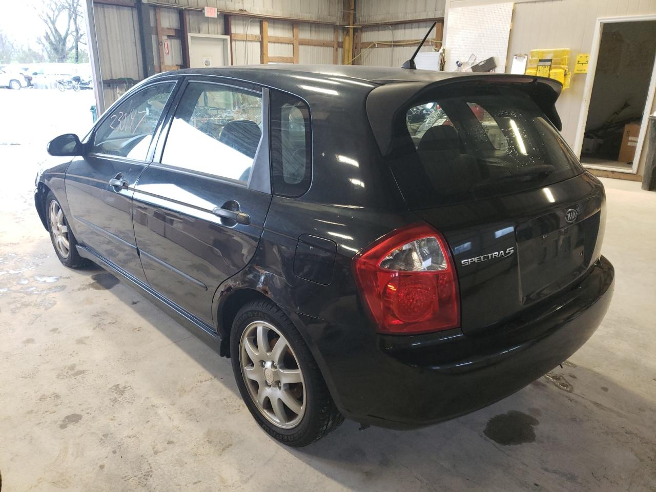 Photo 3 from auction – 2006 KIA SPECTRA with VIN KNAFE161365310976
