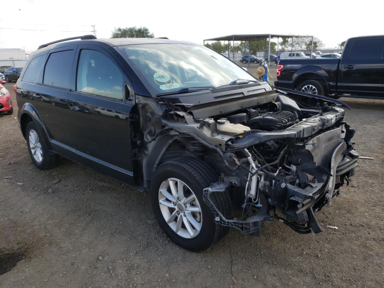 DODGE JOURNEY SX 2017 with VIN 3C4PDCBG5HT576325 - Photo from auction