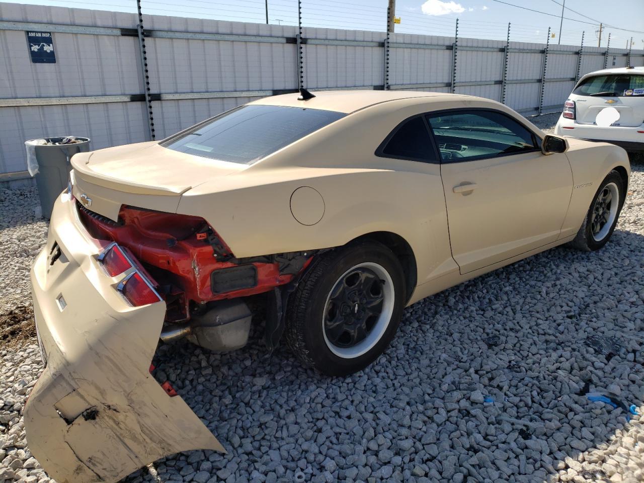 Photo 4 from auction – 2013 CHEVROLET CAMARO LS with VIN 2G1FA1E35D9156815