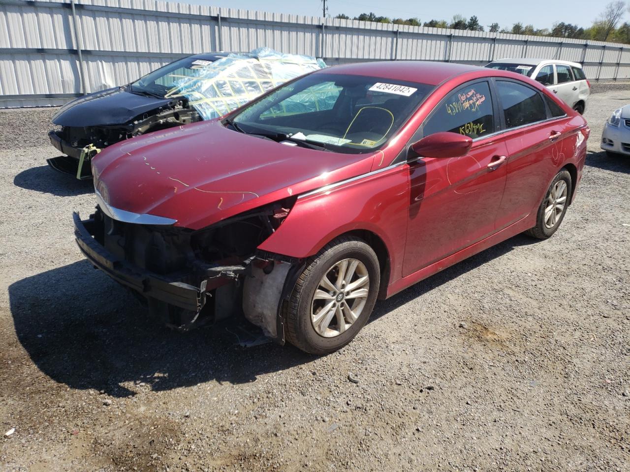 Photo 2 from auction – 2014 HYUNDAI SONATA GLS with VIN 5NPEB4AC4EH829986