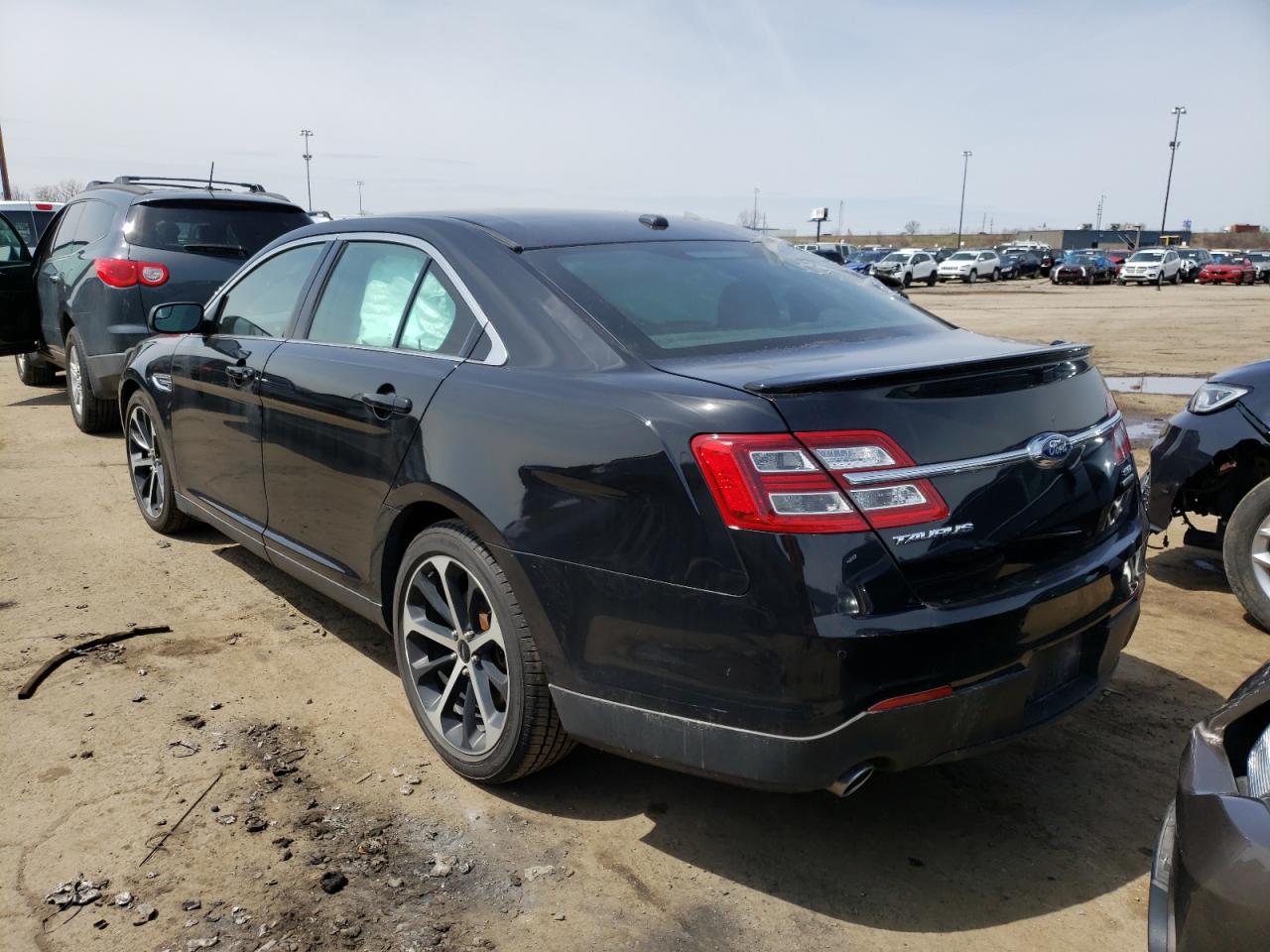Photo 3 from auction – 2016 FORD TAURUS SEL with VIN 1FAHP2E8XGG140928