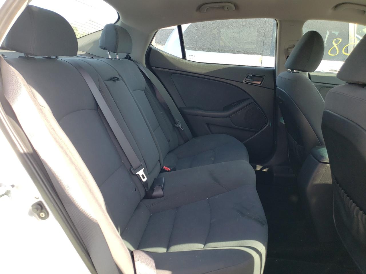 Photo 6 from auction – 2015 KIA OPTIMA LX with VIN KNAGM4A71F5563041