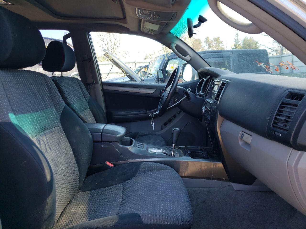 Zdjęcie 5 z aukcji – 2006 TOYOTA 4RUNNER SR z VIN JTEBT14RX60063562