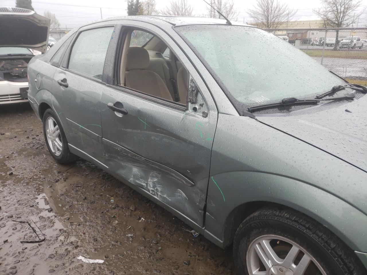 Photo 9 from auction – 2003 FORD FOCUS SE C with VIN 1FAFP34353W317422