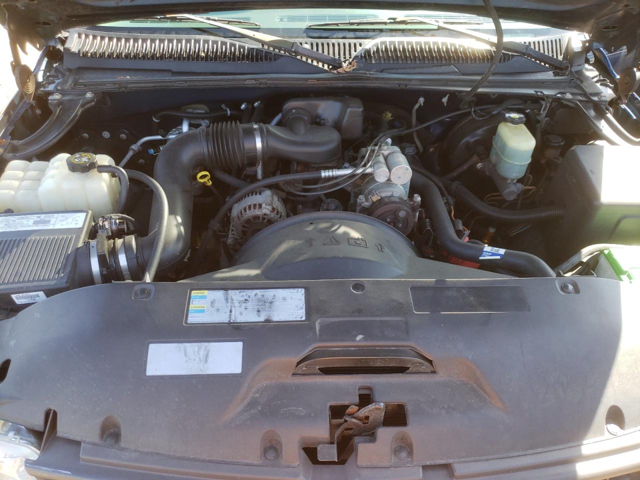 Photo 7 from auction – 2002 CHEVROLET SILVERADO with VIN 1GCEC14W52Z268865