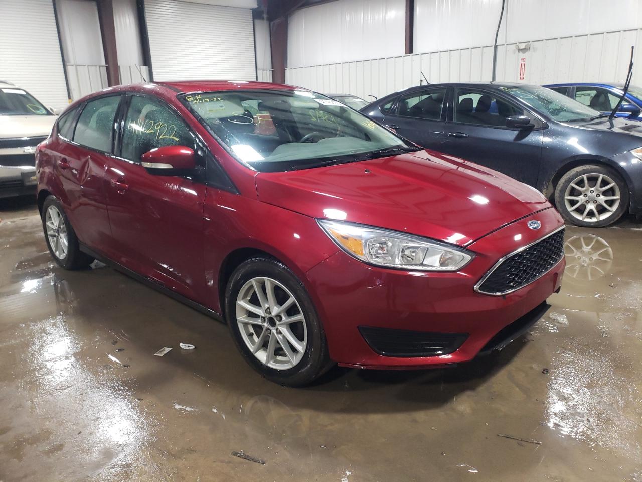 FORD FOCUS SE 2015 with VIN 1FADP3K26FL277326 - Photo from auction
