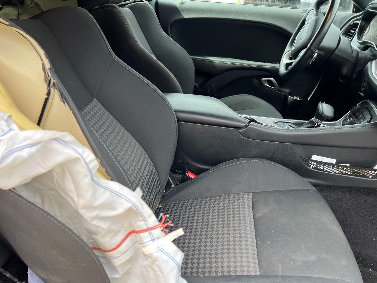 Photo 5 from auction – 2019 DODGE CHALLENGER with VIN 2C3CDZBT5KH549502
