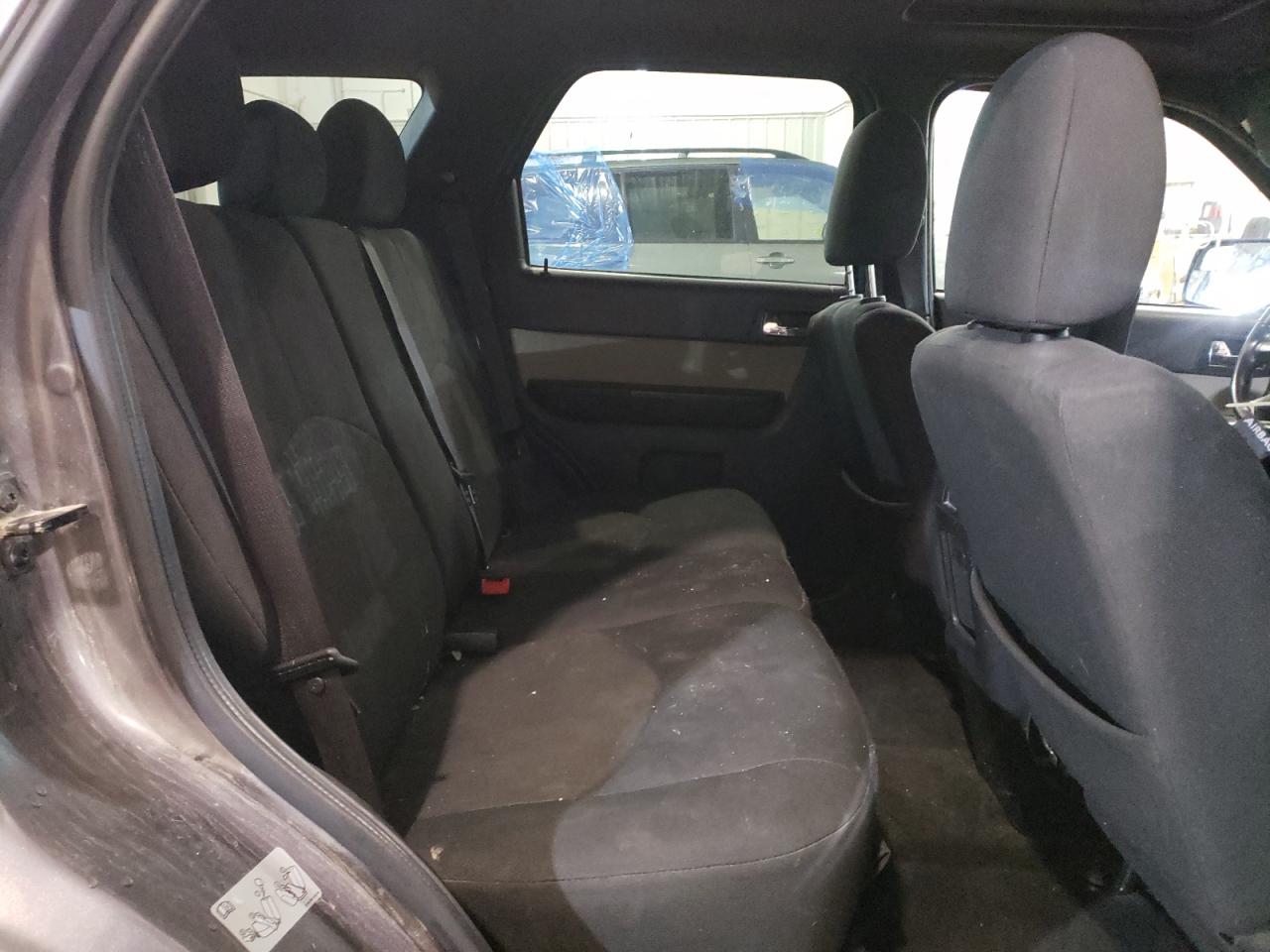 Photo 6 from auction – 2010 MERCURY MARINER with VIN 4M2CN9B72AKJ27958