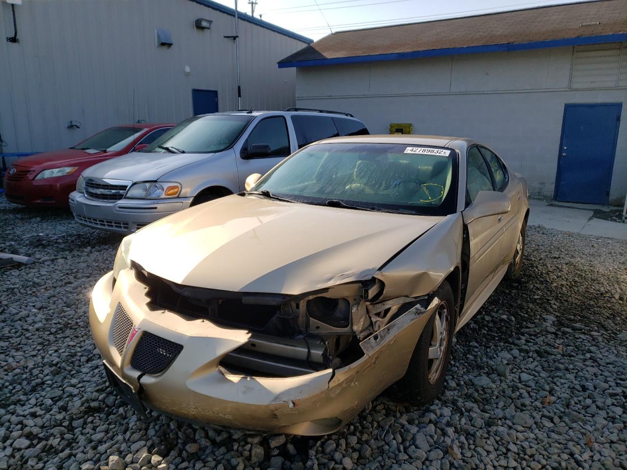 Photo 2 from auction – 2004 PONTIAC GRAND PRIX with VIN 2G2WP522641221733