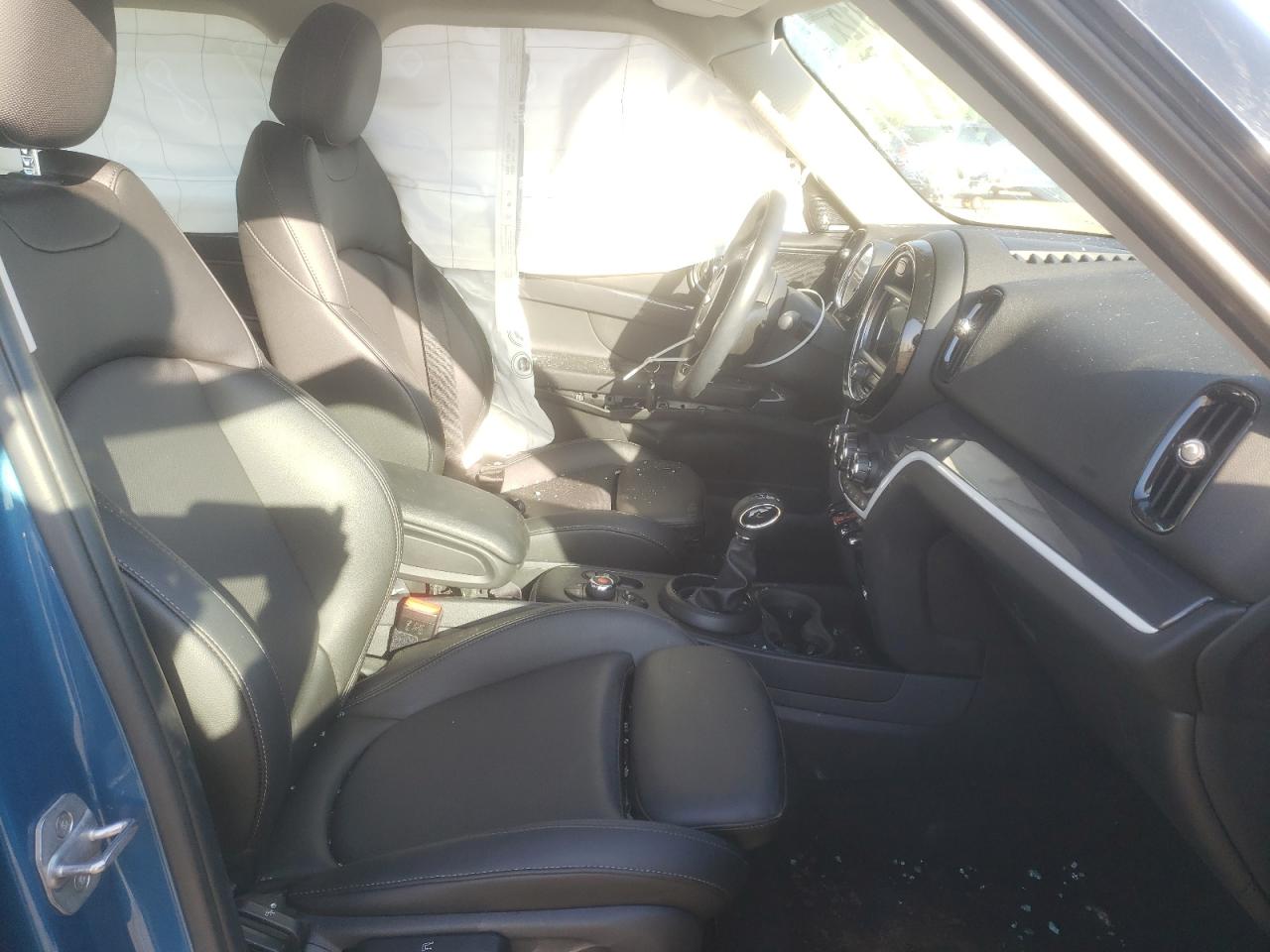 Photo 5 from auction – 2018 MINI COOPER S C with VIN WMZYT5C38J3E61060