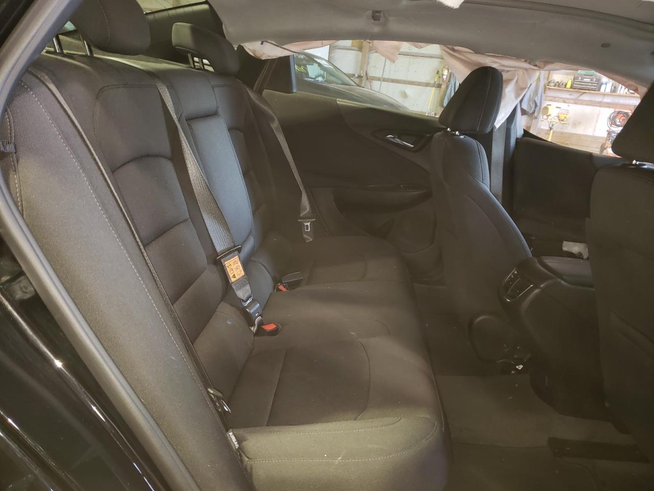Photo 6 from auction – 2021 CHEVROLET MALIBU LT with VIN 1G1ZD5ST1MF027154