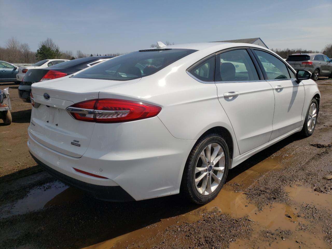 Photo 4 from auction – 2020 FORD FUSION SE with VIN 3FA6P0LU0LR163486