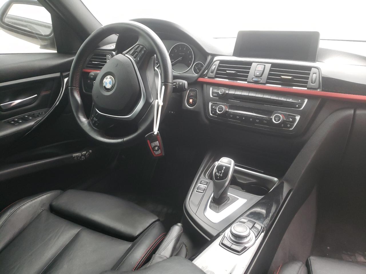 Photo 9 from auction – 2012 BMW 328 I SULE with VIN WBA3C1C55CF432759