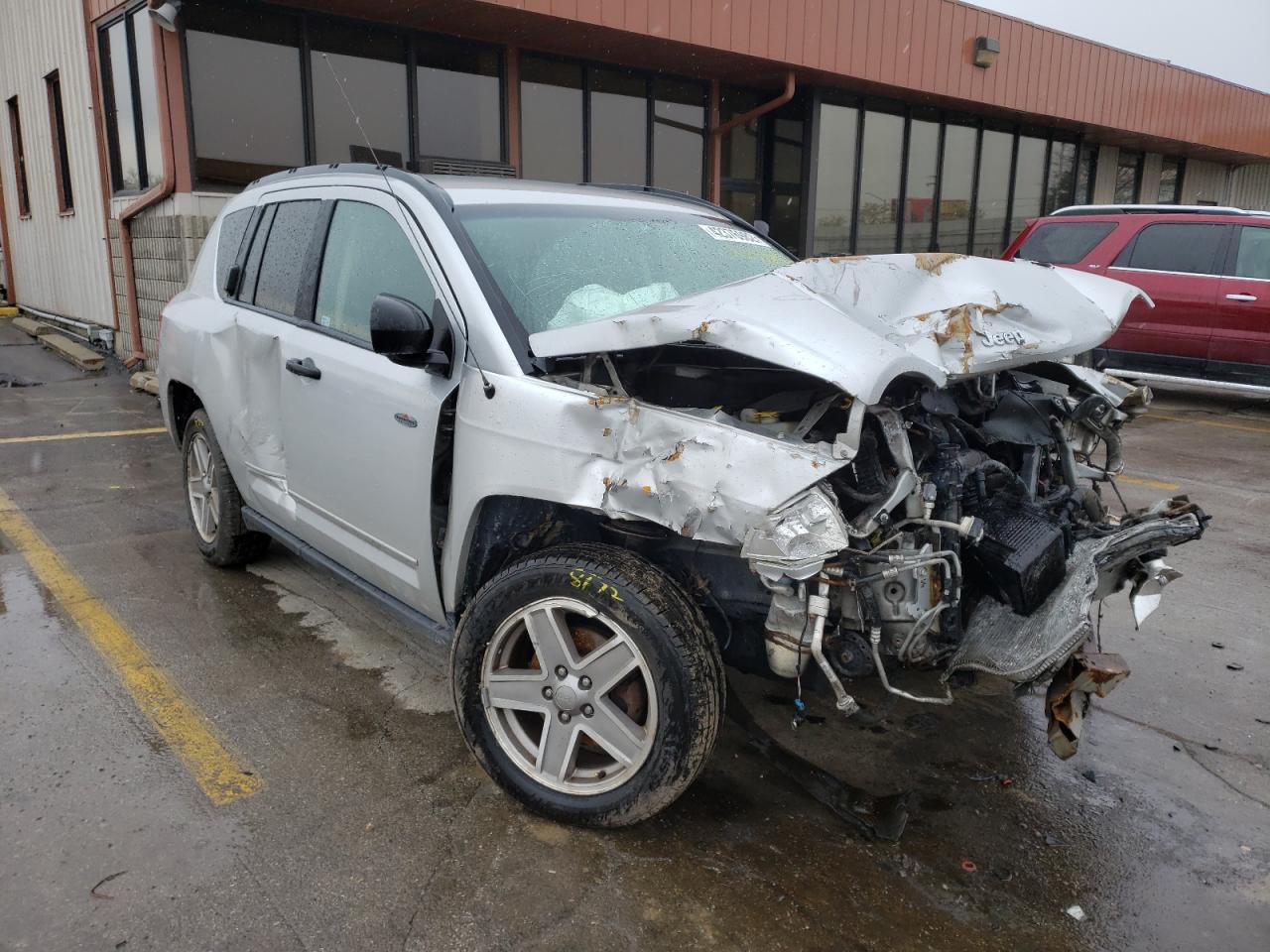 JEEP COMPASS SP 2008 with VIN 1J8FF47W58D618812 - Photo from auction