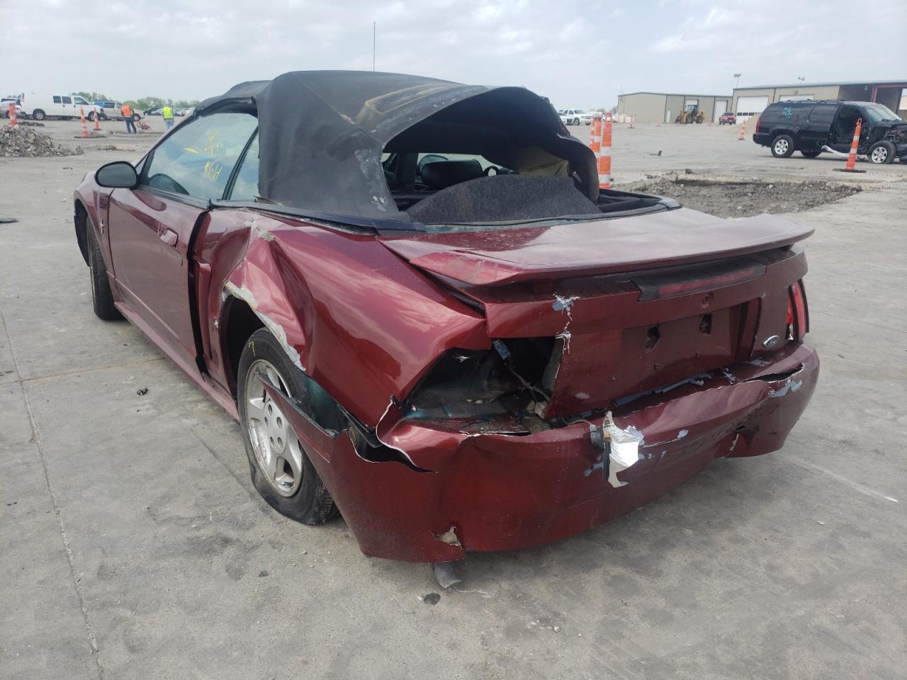 Photo 3 from auction – 2002 FORD MUSTANG with VIN 1FAFP44422F188553