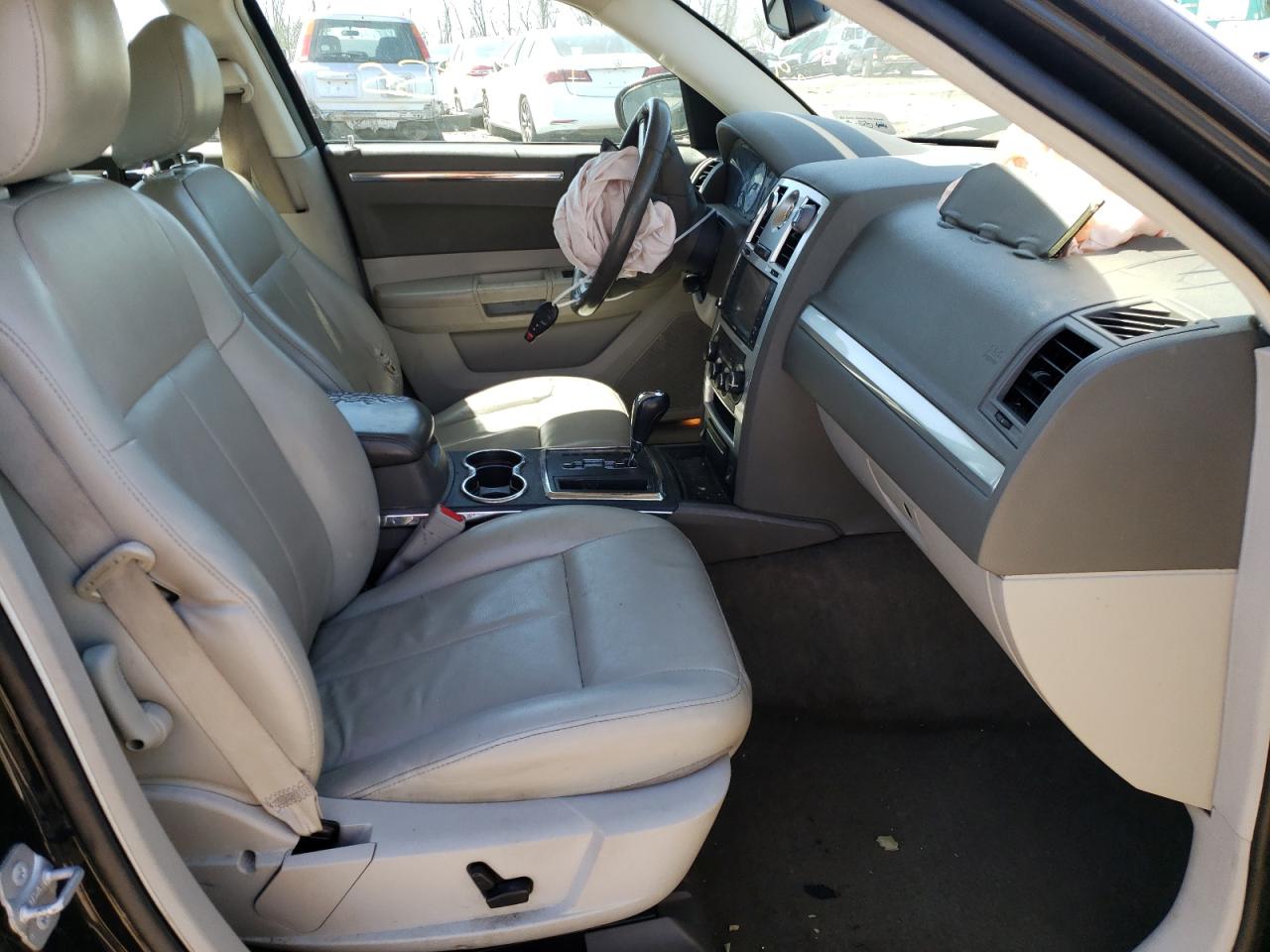 Photo 5 from auction – 2010 CHRYSLER 300 TOURIN with VIN 2C3CA5CV2AH123248