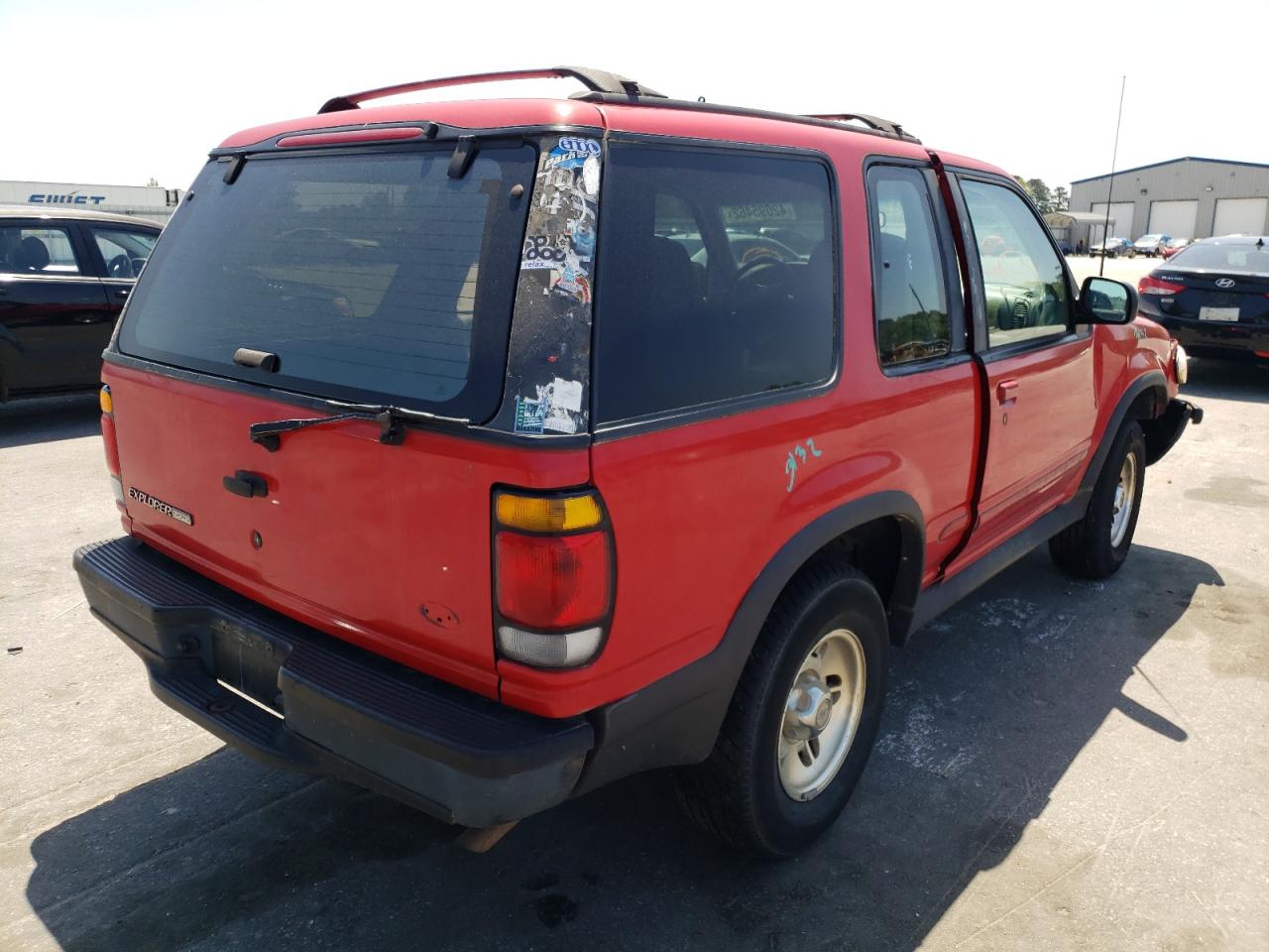 Photo 4 from auction – 1997 FORD EXPLORER with VIN 1FMCU22X9VUD17455