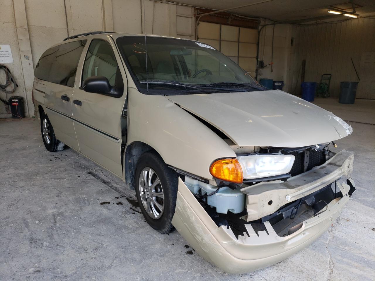 FORD WINDSTAR W 1998 with VIN 2FMDA5141WBB04187 - Photo from auction
