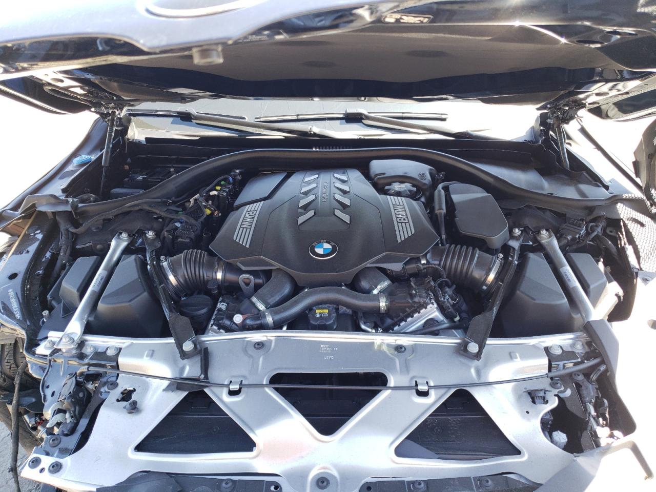 Photo 7 from auction – 2022 BMW 750 XI with VIN WBA7U2C02NCJ53718