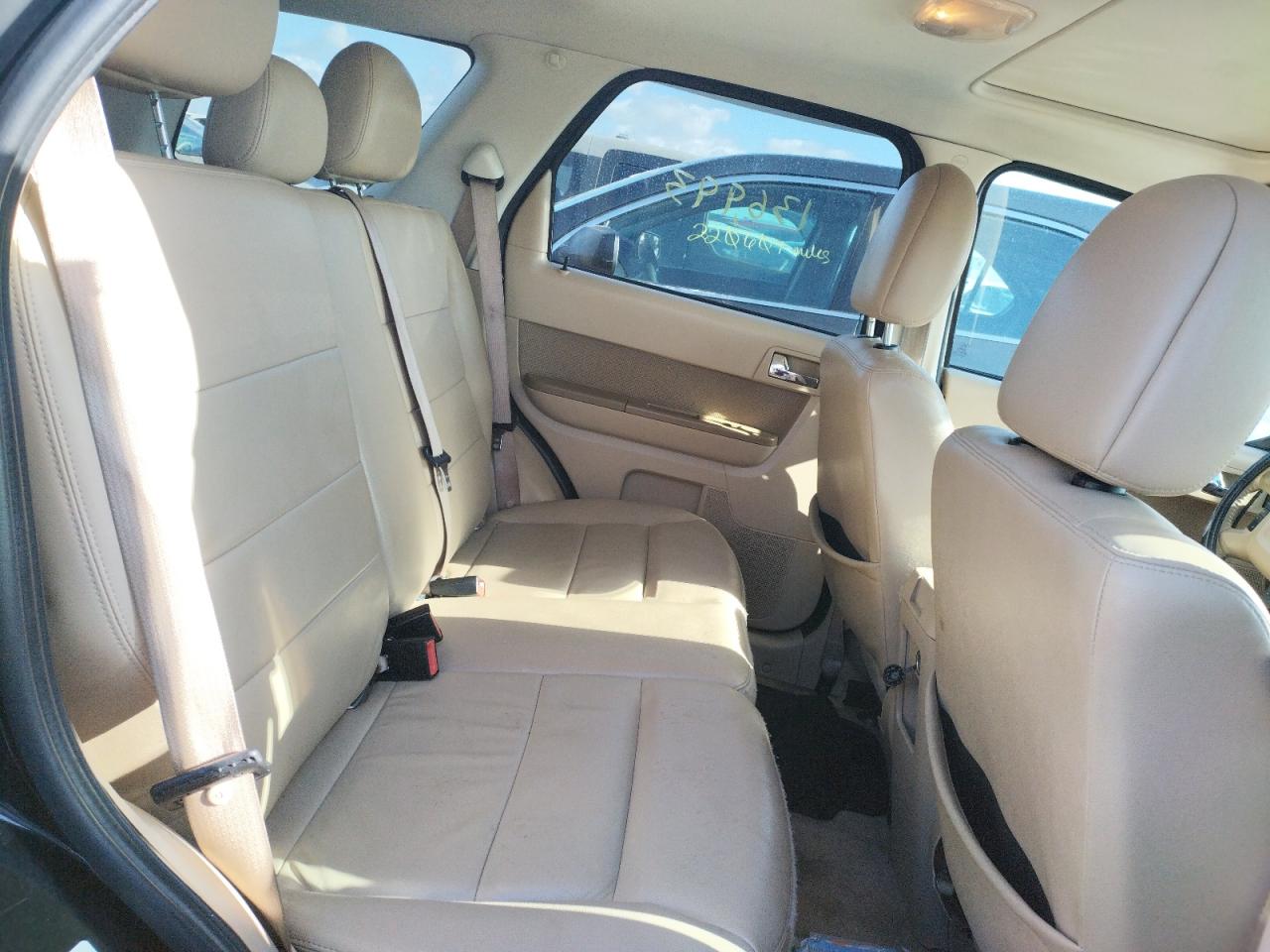 Photo 6 from auction – 2010 FORD ESCAPE LIM with VIN 1FMCU0EGXAKB90804