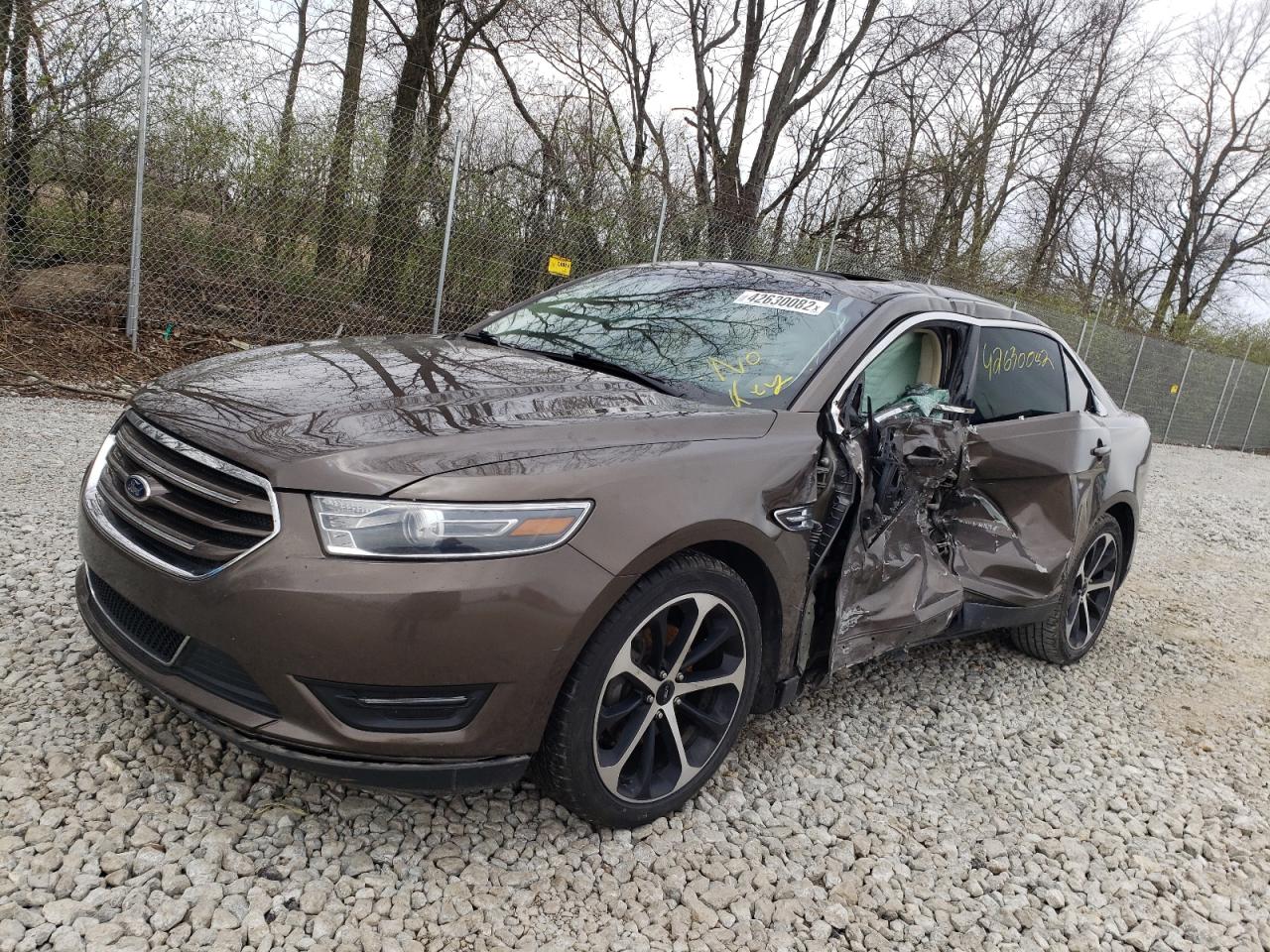 Photo 2 from auction – 2015 FORD TAURUS LIM with VIN 1FAHP2F82FG177596