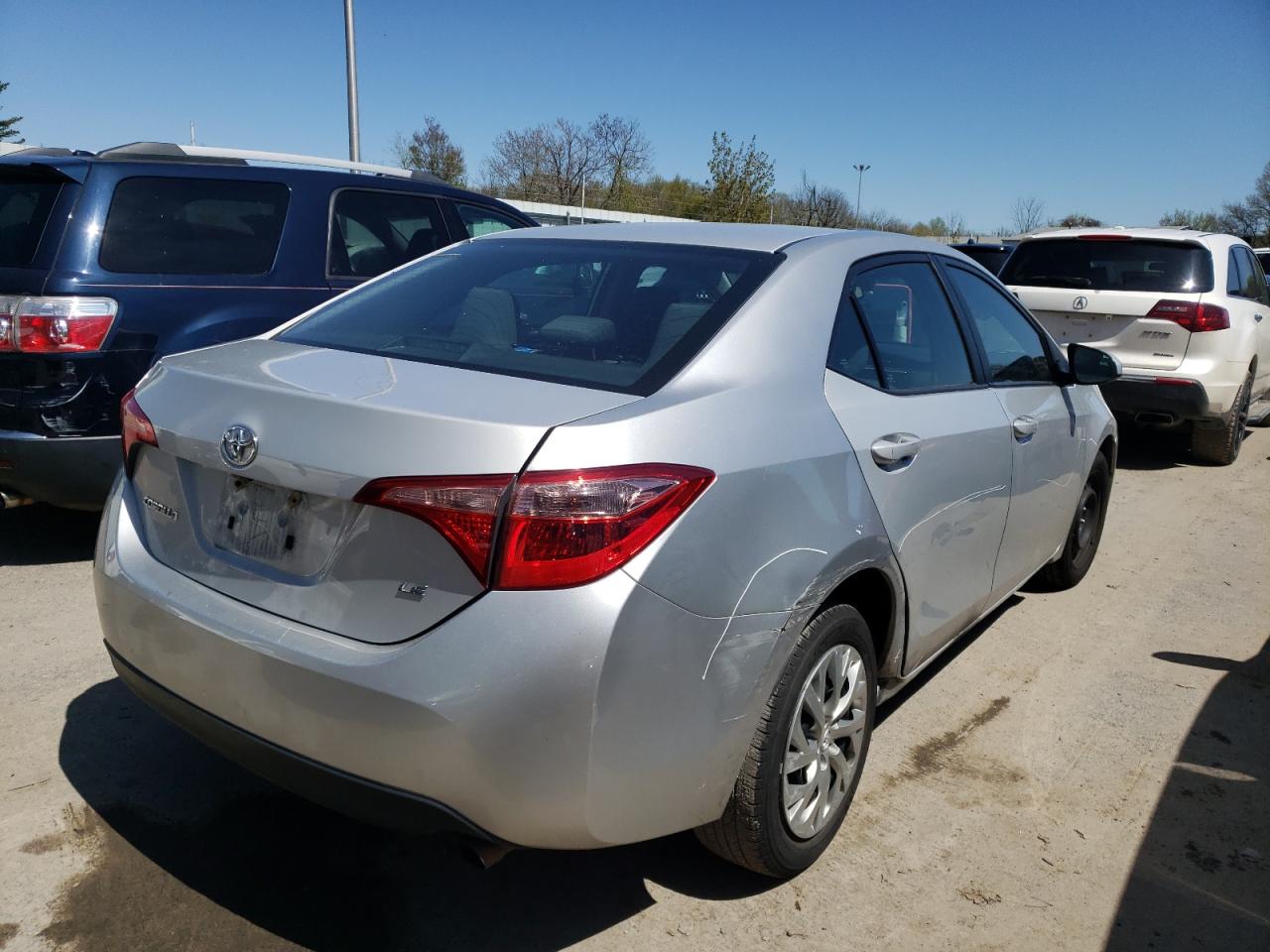 Photo 4 from auction – 2019 TOYOTA COROLLA L with VIN 2T1BURHE7KC241791