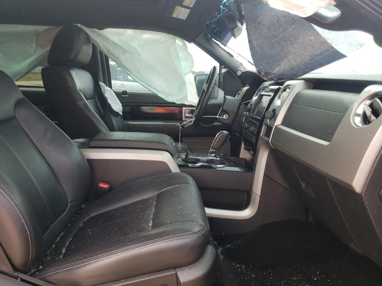 Photo 5 from auction – 2011 FORD F150 SUPER with VIN 1FTFW1ET8BFB64131