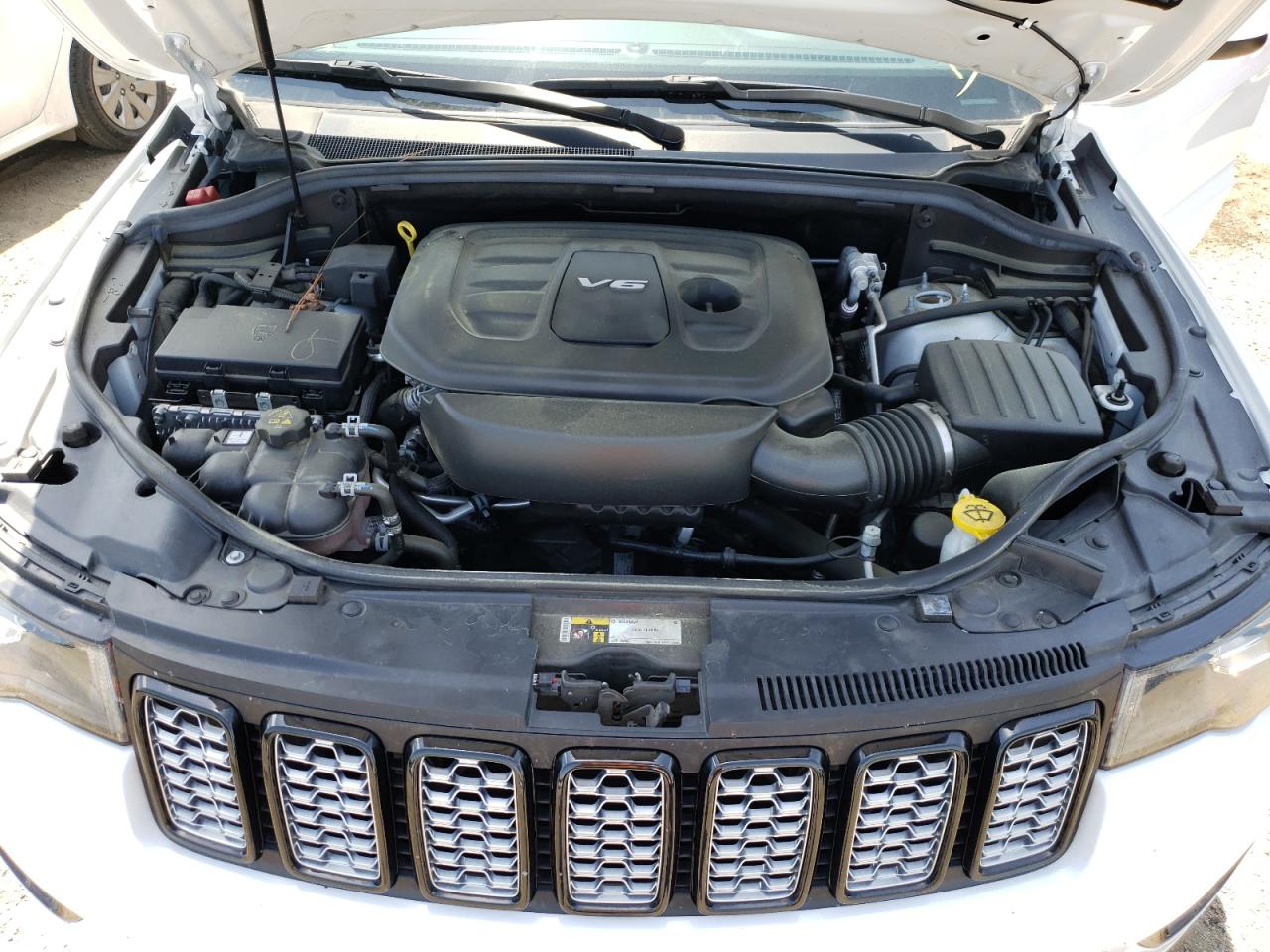 Photo 7 from auction – 2017 JEEP GRAND CHER with VIN 1C4RJFAG0HC906002