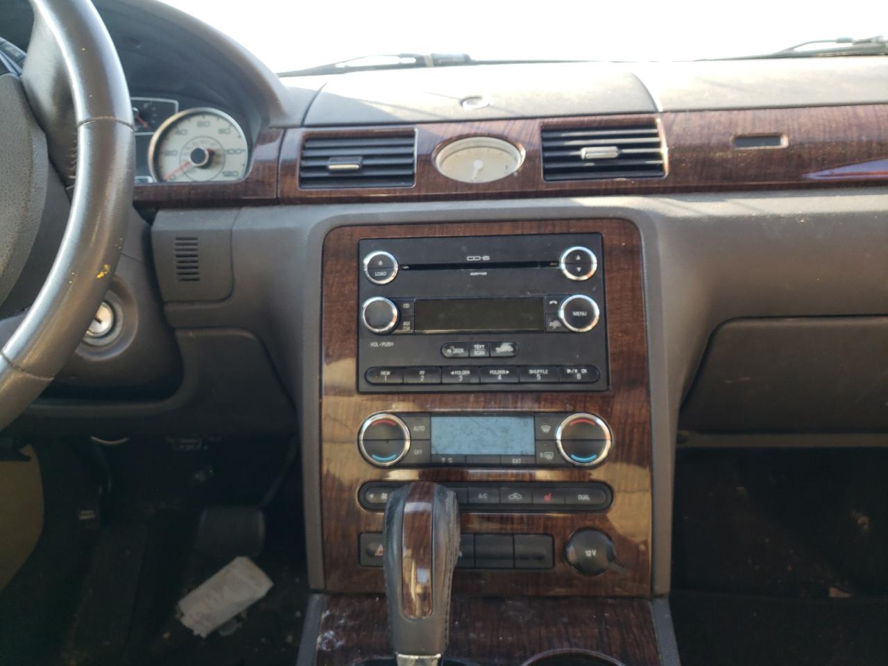 Photo 9 from auction – 2008 FORD TAURUS LIM with VIN 1FAHP25W08G157883