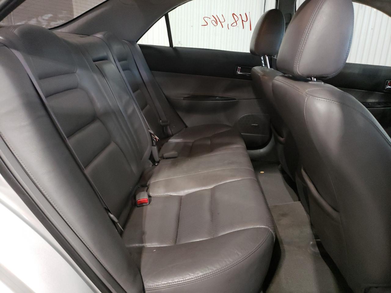 Photo 6 from auction – 2003 MAZDA 6 S with VIN 1YVFP80D335M23535