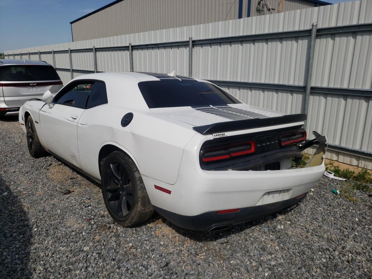 Photo 3 from auction – 2016 DODGE CHALLENGER with VIN 2C3CDZAG6GH119490