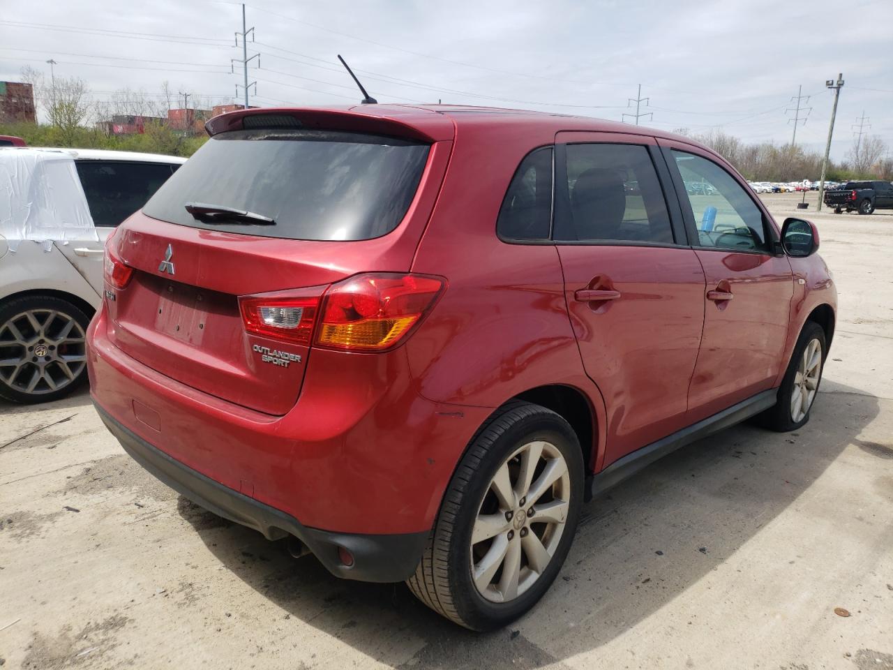 Photo 4 from auction – 2014 MITSUBISHI OUTLANDER with VIN 4A4AP3AU6EE030416