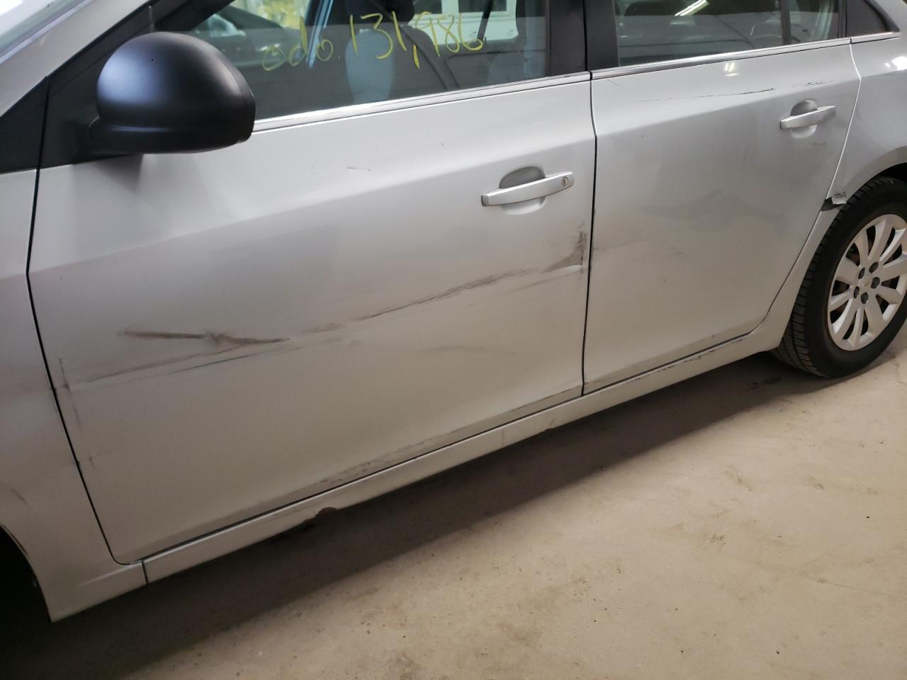 Photo 9 from auction – 2011 CHEVROLET CRUZE LS with VIN 1G1PD5SH4B7182517