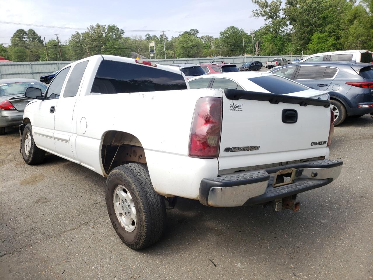 Photo 3 from auction – 2003 CHEVROLET SILVERADO with VIN 2GCEK19T331154357
