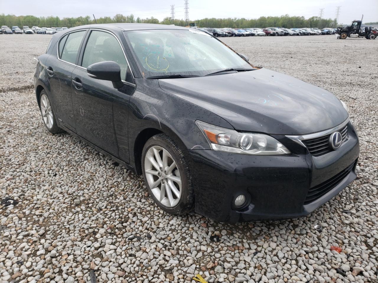 LEXUS CT 200 2011 with VIN JTHKD5BH4B2045137 - Photo from auction