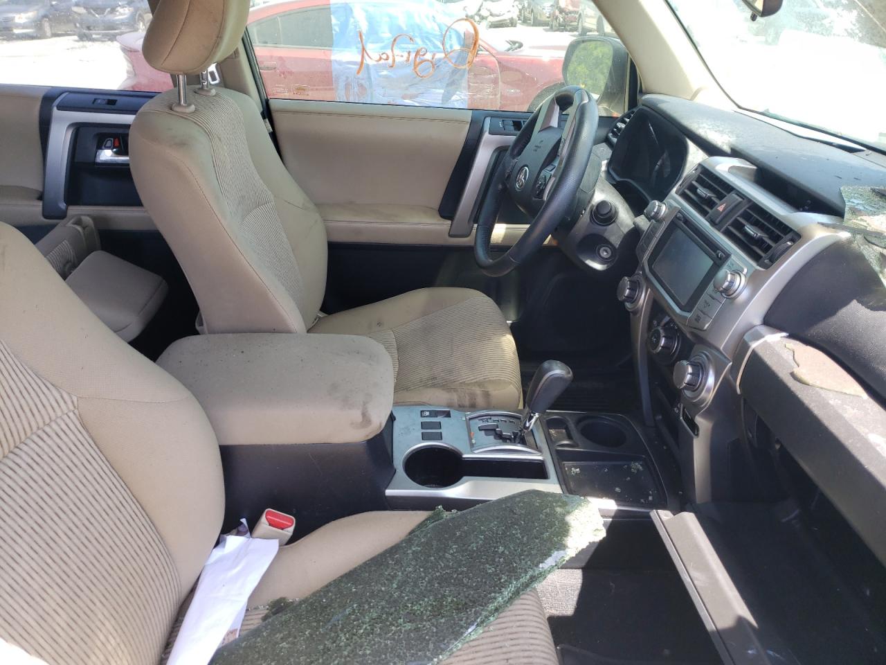 Photo 5 from auction – 2018 TOYOTA 4RUNNER SR with VIN JTEZU5JR3J5172884