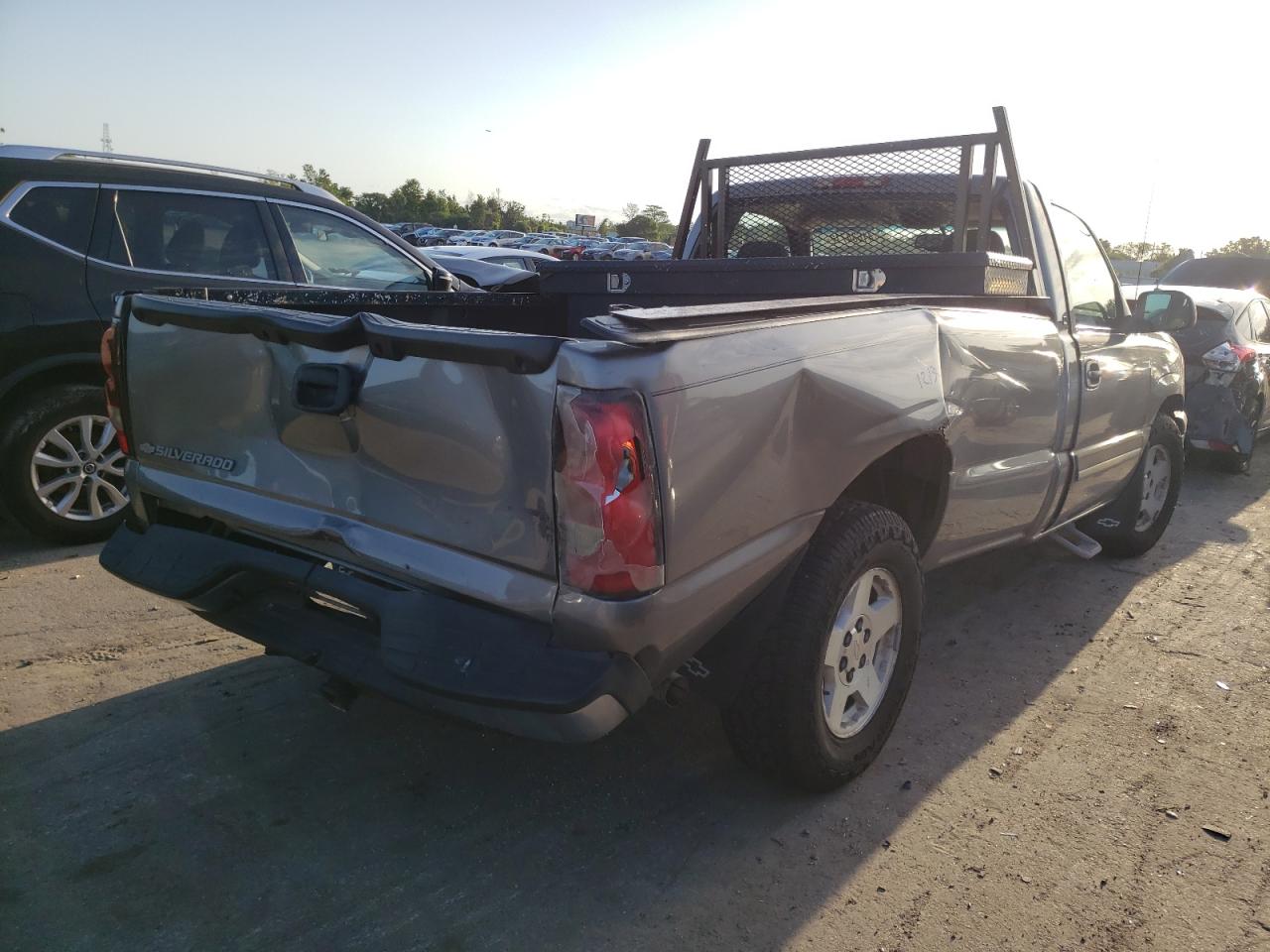 Photo 4 from auction – 2006 CHEVROLET SILVERADO with VIN 1GCEC14V46Z244649