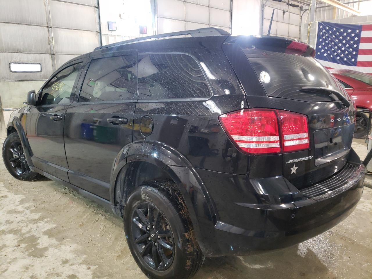 Photo 3 from auction – 2020 DODGE JOURNEY SE with VIN 3C4PDCAB5LT253956