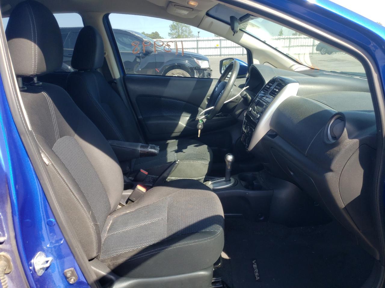 Photo 5 from auction – 2015 NISSAN VERSA NOTE with VIN 3N1CE2CP4FL353066