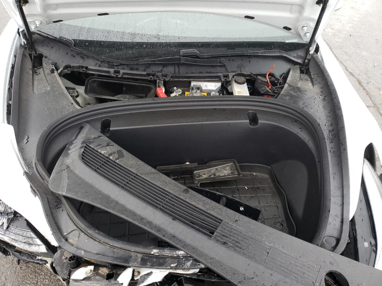 Photo 7 from auction – 2020 TESLA MODEL 3 with VIN 5YJ3E1EA0LF634713