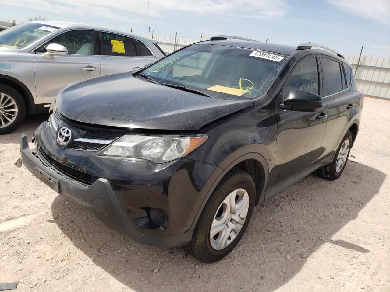 Photo 2 from auction – 2015 TOYOTA RAV4 LE with VIN 2T3ZFREV4FW204870