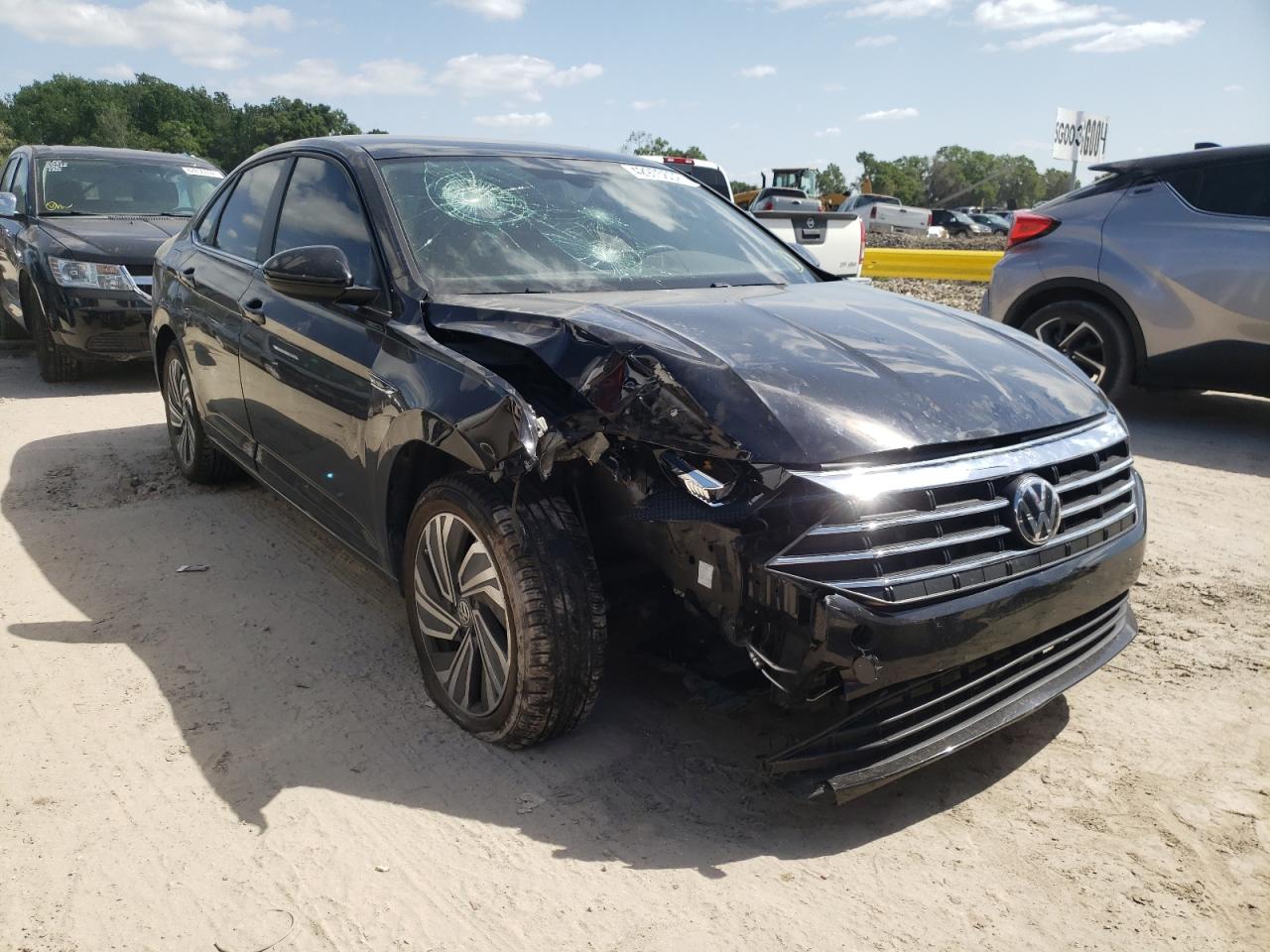 VOLKSWAGEN JETTA SEL 2020 with VIN 3VWEB7BU3LM003904 - Photo from auction
