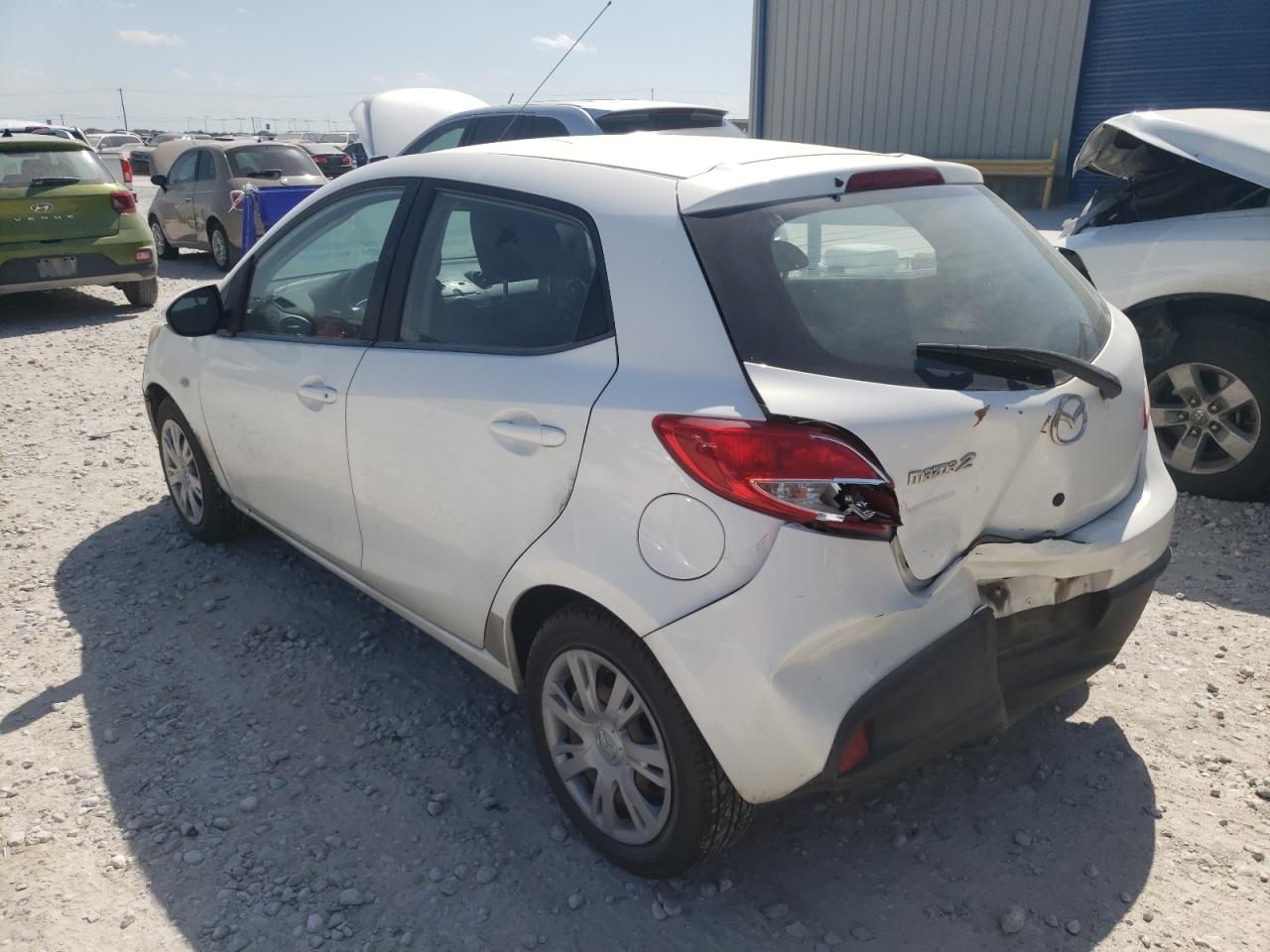 Photo 3 from auction – 2012 MAZDA MAZDA2 with VIN JM1DE1KY8C0144220