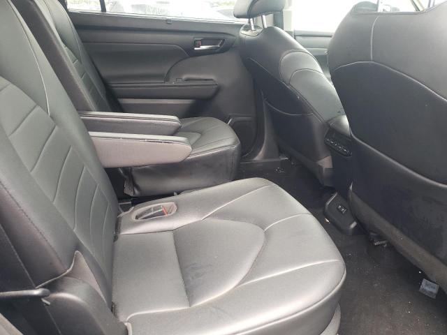 Photo 6 from auction – 2020 TOYOTA HIGHLANDER with VIN 5TDGZRAH4LS005636