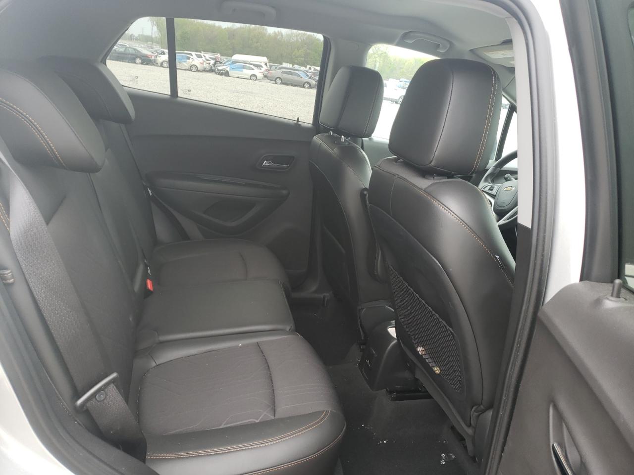 Photo 6 from auction – 2017 CHEVROLET TRAX 1LT with VIN 3GNCJLSB0HL208136