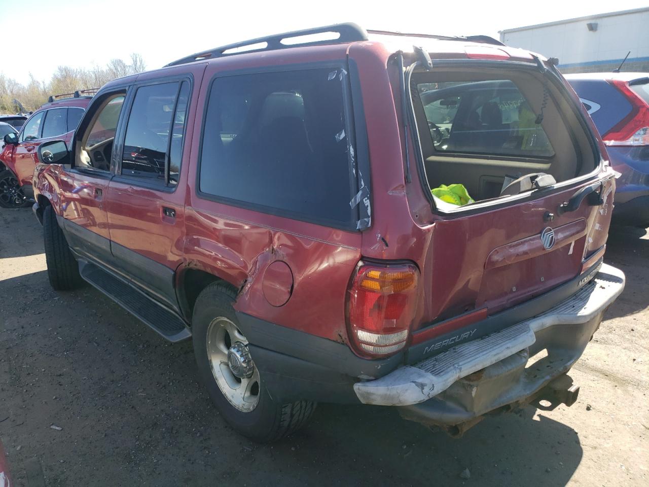 Photo 3 from auction – 2001 MERCURY MOUNTAINEE with VIN 4M2ZU86P21UJ12446